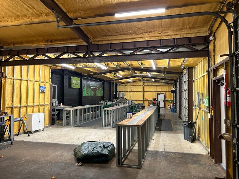 More Photos Of 308 St George Ave, New Orleans Service For Sale