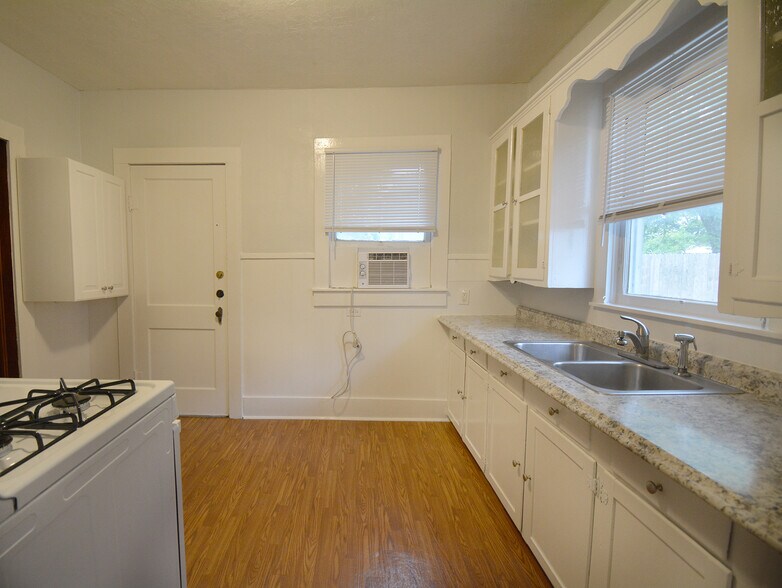 More Photos Of , Brenham Specialty For Sale