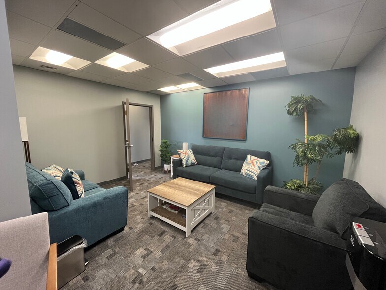 More Photos Of 99 November Dr, Camp Hill Medical For Lease