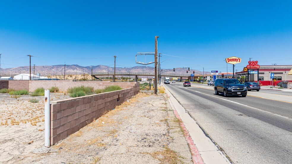 More Photos Of 16201 Sierra Hwy, Mojave Land For Sale