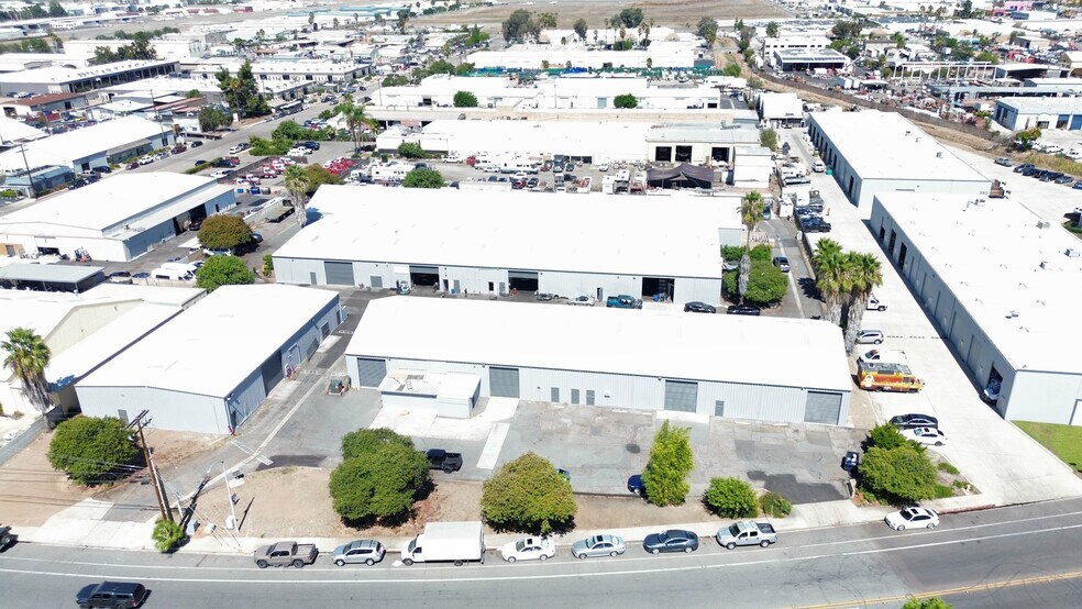 More Photos Of 420 Vernon Way, El Cajon Unknown For Lease