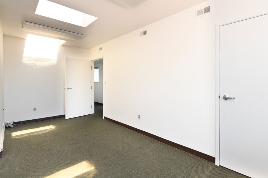 More Photos Of 2320 Channing Way, Berkeley Office For Sale