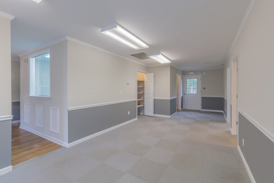 More Photos Of 1438 Battlefield Pky, Fort Oglethorpe Office For Sale