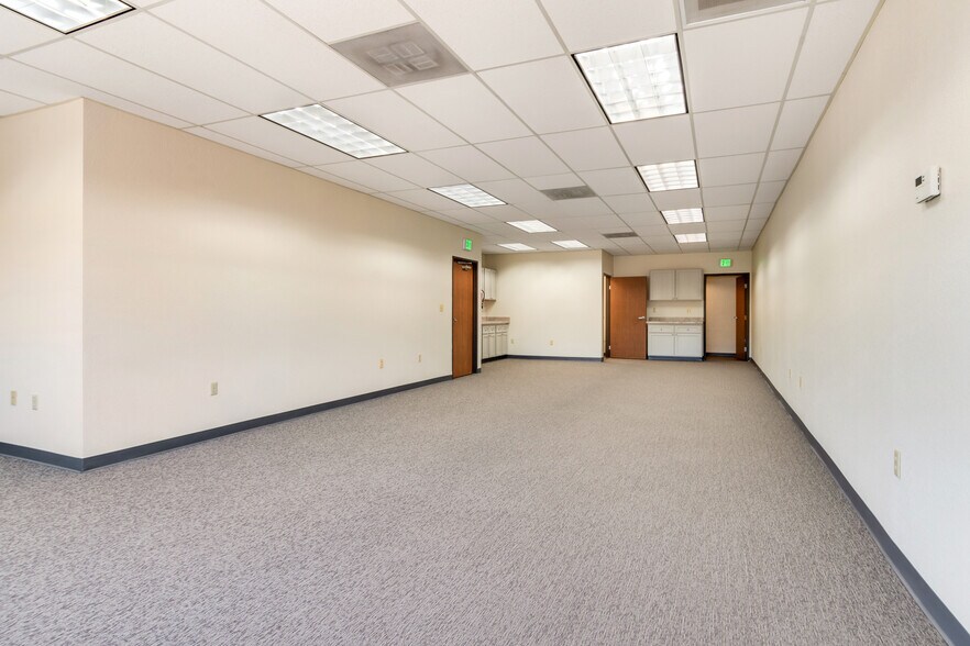 More Photos Of 538 E Stuart Ave, Redlands Unknown For Lease
