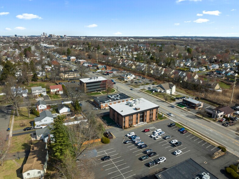 More Photos Of 449 Silas Deane Hwy, Wethersfield Medical For Sale