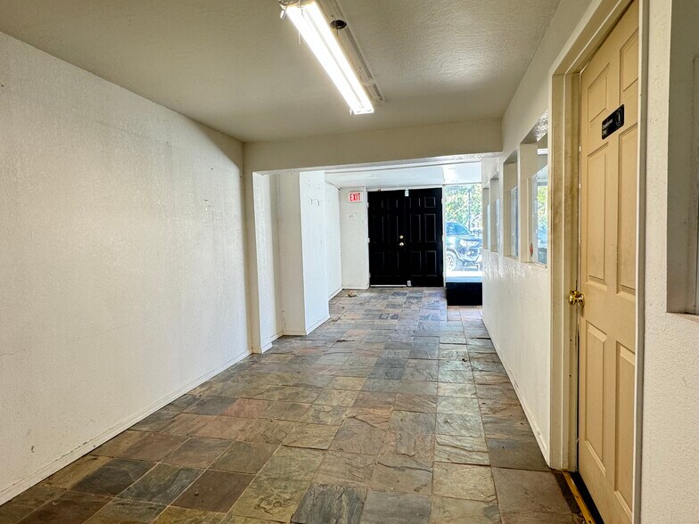 More Photos Of 210 N Carson St, Carson City Storefront For Lease