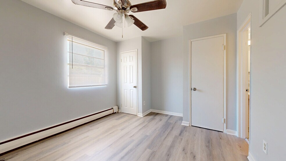 More Photos Of 1122 Garvin Pl, Louisville Apartments For Sale