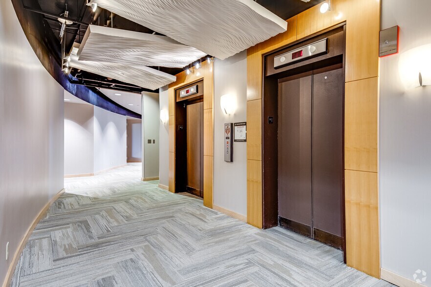 More Photos Of 10650 Red Circle Dr, Minnetonka Medical For Lease