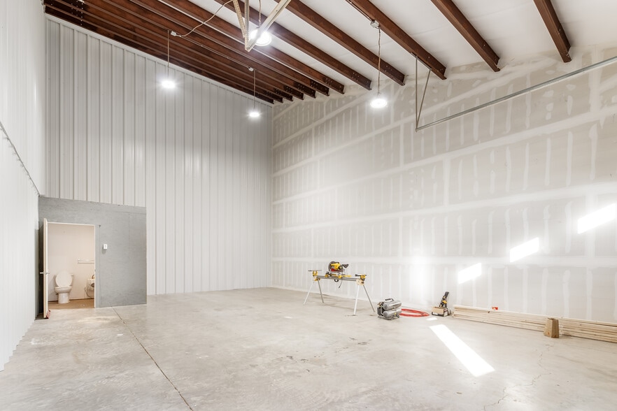 More Photos Of 543-583 Navajo Trail Dr, Pagosa Springs Warehouse For Sale