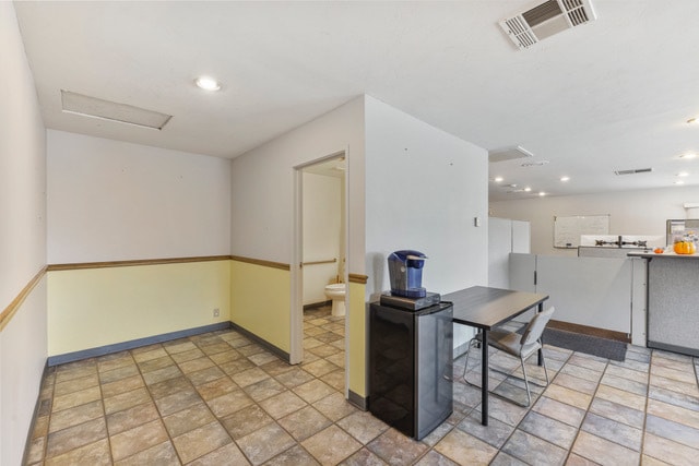 More Photos Of 9240 Limonite Ave, Jurupa Valley Office For Sale