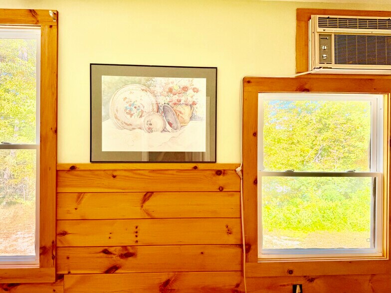 More Photos Of 6985 Woodstock Rd, Hartford Office For Lease