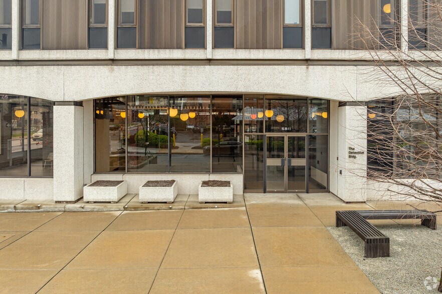 More Photos Of 224 N Euclid Ave, Pittsburgh Office For Lease