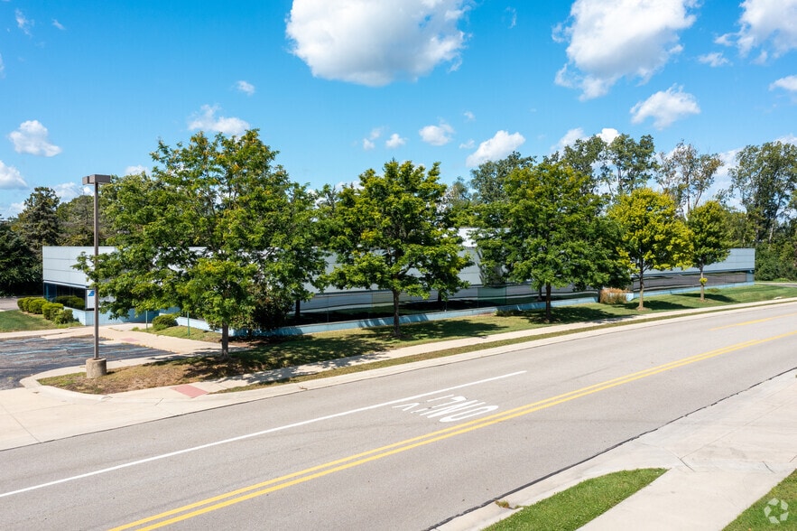 More Photos Of 24245 Karim Blvd, Novi Medical For Sale