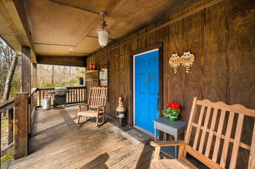 More Photos Of 54 Indian Creek Rd, Woodworth General Retail For Sale