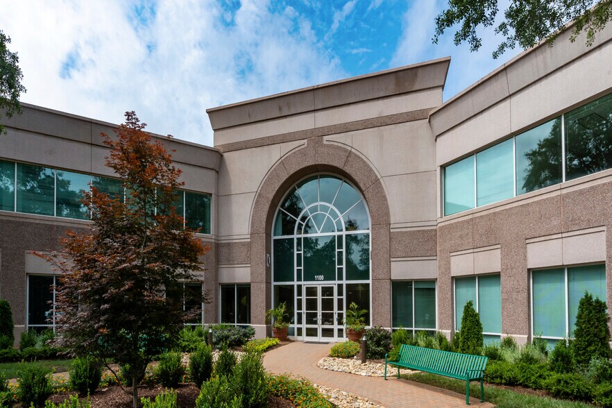 More Photos Of 1100 Crescent Green Dr, Cary Medical For Lease