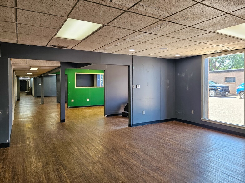 More Photos Of 115 S Leggett Dr, Abilene Office Residential For Lease