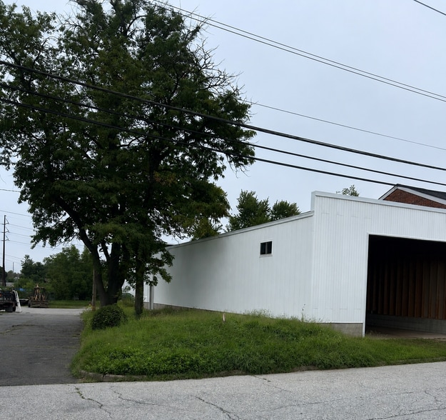 Primary Photo Of 832 S. Claymont St, Wilmington Industrial For Lease