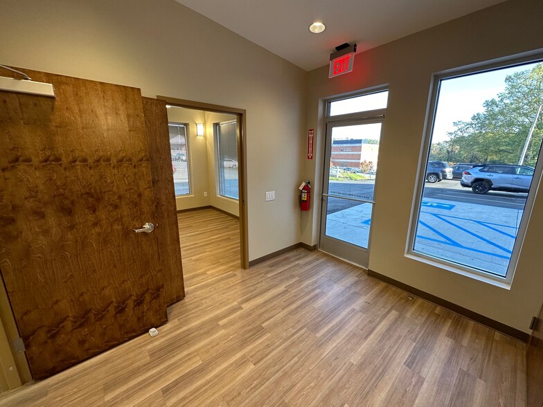 More Photos Of 43 Church St S, Concord Office For Lease