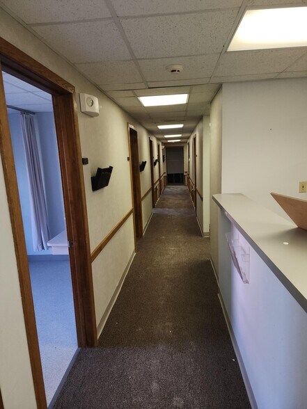 More Photos Of 219 Kent Rd, New Milford Office For Lease