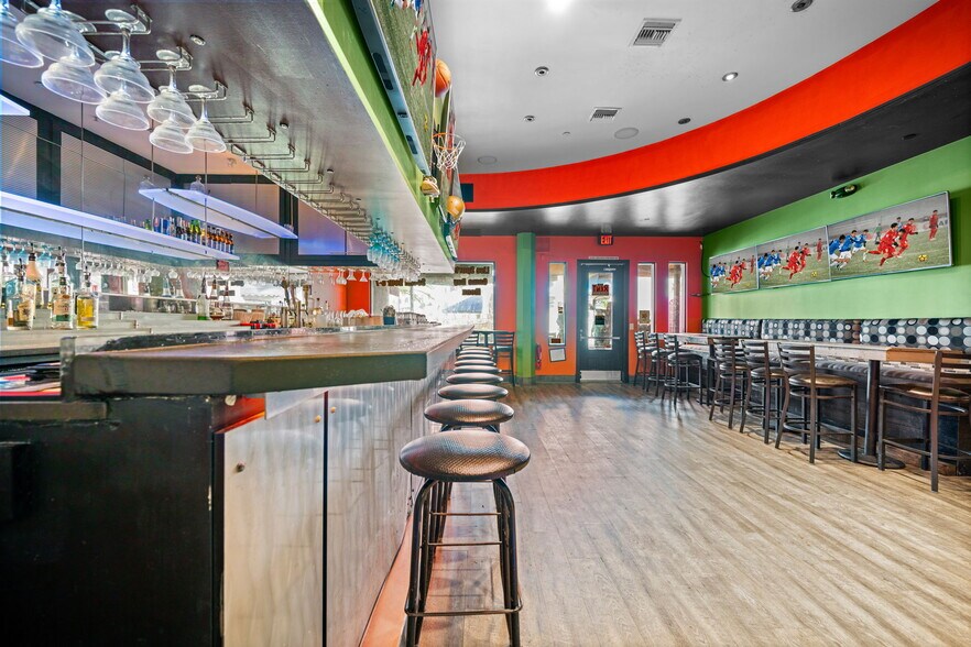 More Photos Of 101 Palm Harbor Pky, Palm Coast Apartments For Sale