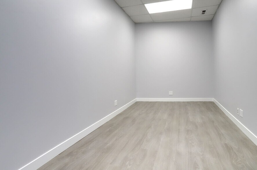 More Photos Of 980 Dehart Pl, Elizabeth Warehouse For Lease