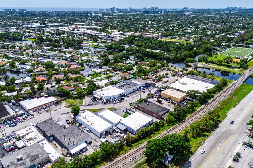 More Photos Of 1800-1812 SW 7th Ave, Pompano Beach Warehouse For Sale