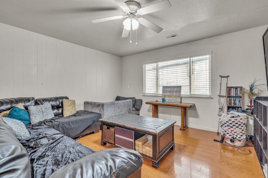 More Photos Of 524-528 1st St, Rodeo Apartments For Sale
