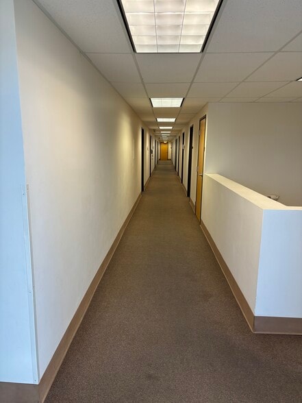 More Photos Of 635 W Corona St, Pueblo Loft Creative Space For Lease