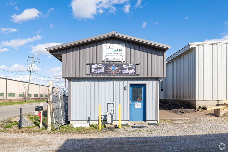 More Photos Of 1120 Gordon Ave, Richmond Warehouse For Lease