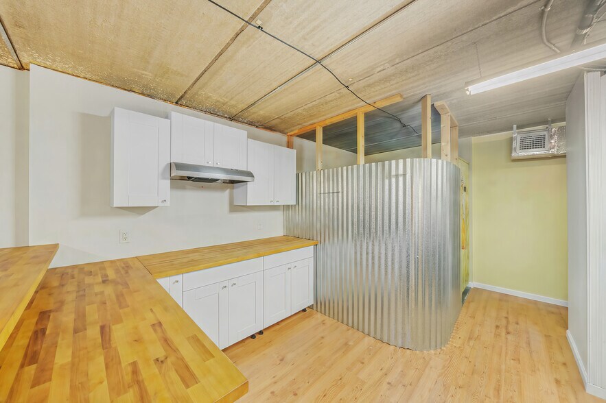 More Photos Of 1769-1791 Blount Rd, Pompano Beach Warehouse For Sale