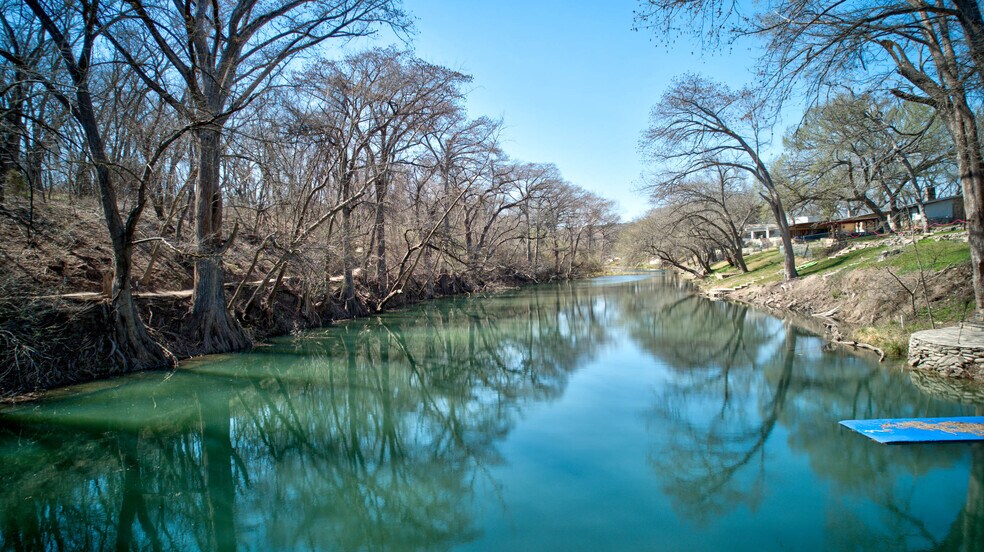 More Photos Of 1684 Rocky Riv, Canyon Lake Specialty For Sale