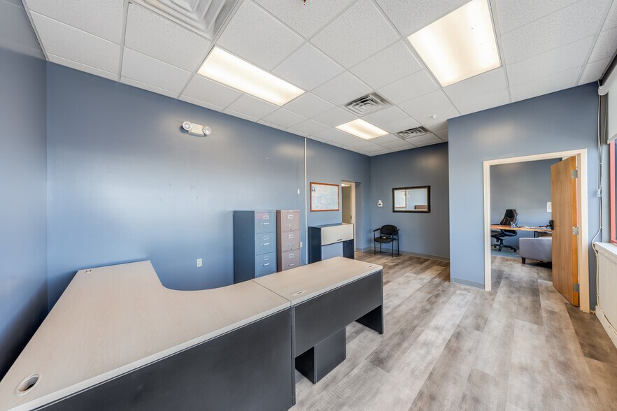 More Photos Of 205 SE Catawba Rd, Port Clinton Freestanding For Lease