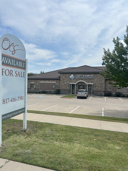 More Photos Of 1220 Paluxy Medical Cir, Granbury Medical For Sale