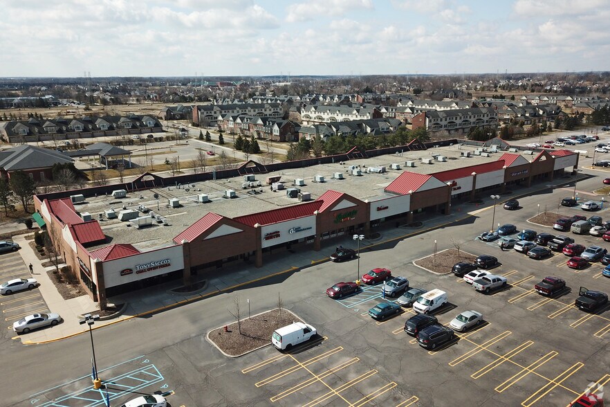 More Photos Of 1657-1965 N Canton Center Rd, Canton Township Unknown For Lease