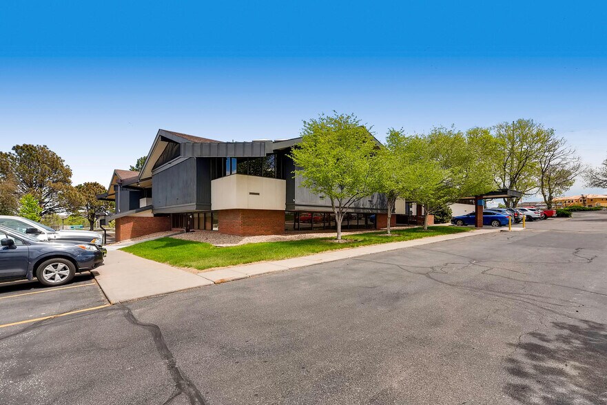 More Photos Of 10001 N Washington St, Thornton Medical For Sale