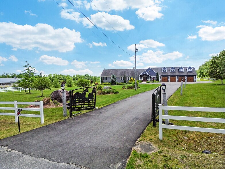 More Photos Of 78 Hussey Hill Rd, Oakland Lodge Meeting Hall For Sale