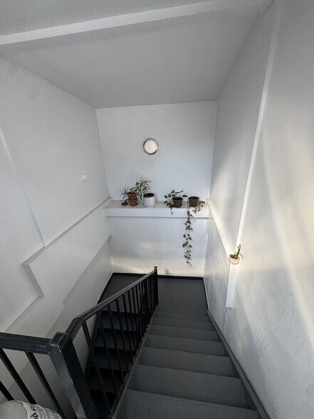 More Photos Of 280 Manhattan Ave, New York Apartments For Sale