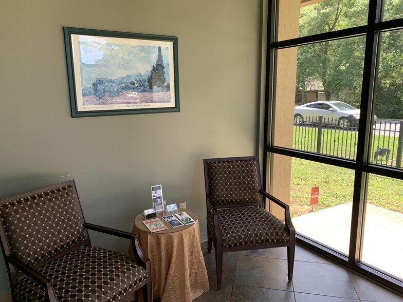 More Photos Of 25 E Nine One Half Mile Rd, Pensacola Office For Lease