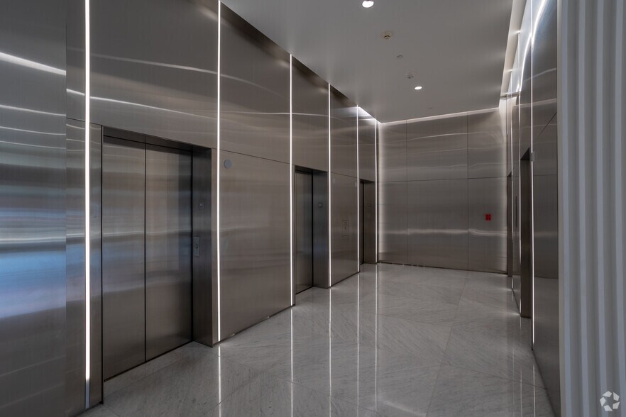 More Photos Of 12424 Wilshire Blvd, Los Angeles Office For Lease