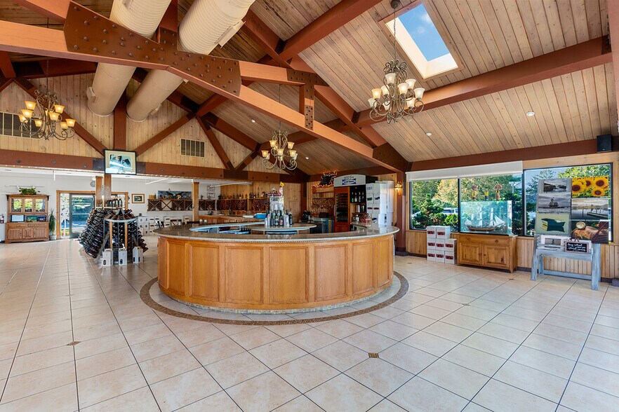 44075 Route 25, Peconic, NY 11958 Land For Sale