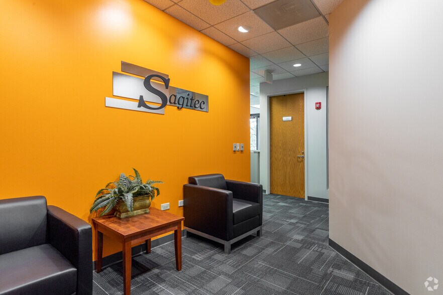 More Photos Of 8875 Hidden River Pkwy, Tampa Office For Lease