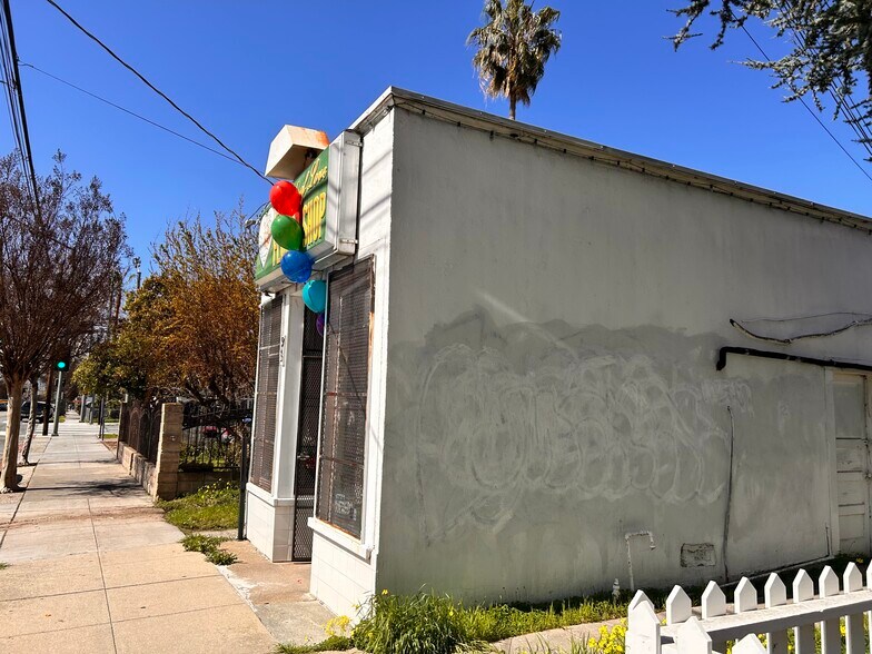 More Photos Of 915 E Julian St, San Jose Storefront For Sale