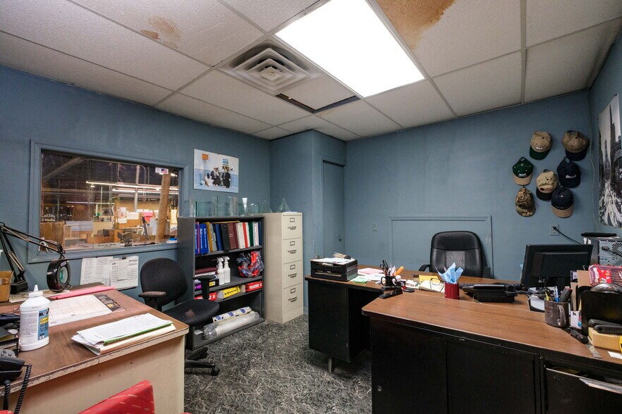 More Photos Of 213 Dry River Rd, Bridgewater Manufacturing For Lease