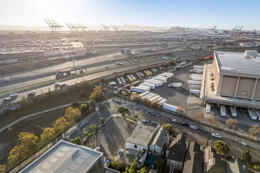 More Photos Of 310 Peralta St, Oakland Religious Facility For Sale