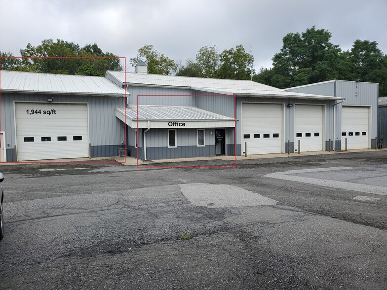More Photos Of 14 Willet St, Florida Warehouse For Lease