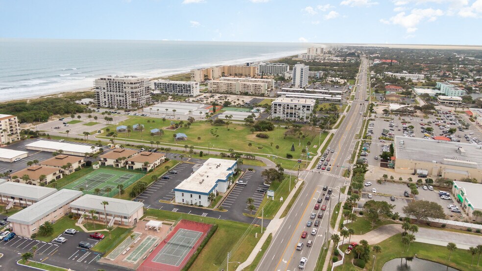 More Photos Of 3000 N Atlantic Ave, Cocoa Beach Office For Lease