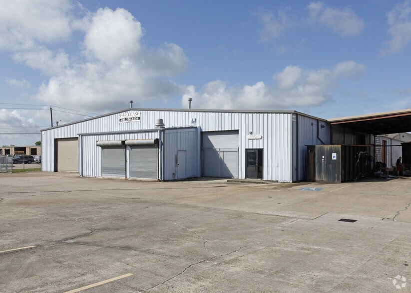 Primary Photo Of 12130 Highway 3, Webster Unknown For Lease