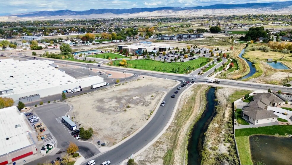 More Photos Of TBD Oxbow Drive, Montrose Land For Sale