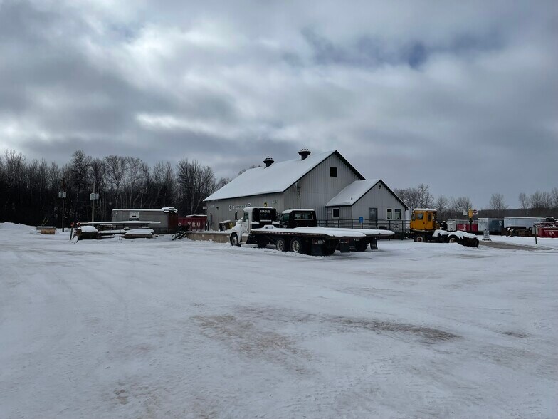 More Photos Of 100 Axle Dr, Caspian Service For Sale