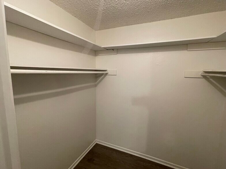 More Photos Of 401 Pinchback Rd, Beaumont Apartments For Sale